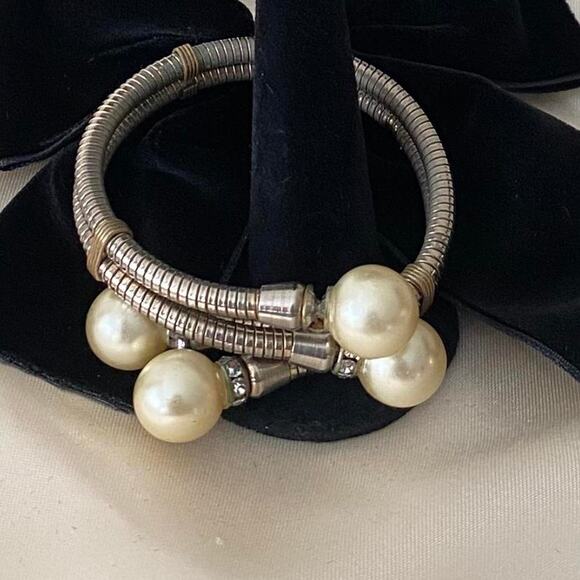Vintage bracelet wrap around retro expandable silver (not tested) pearl cubic - Picture 3 of 8